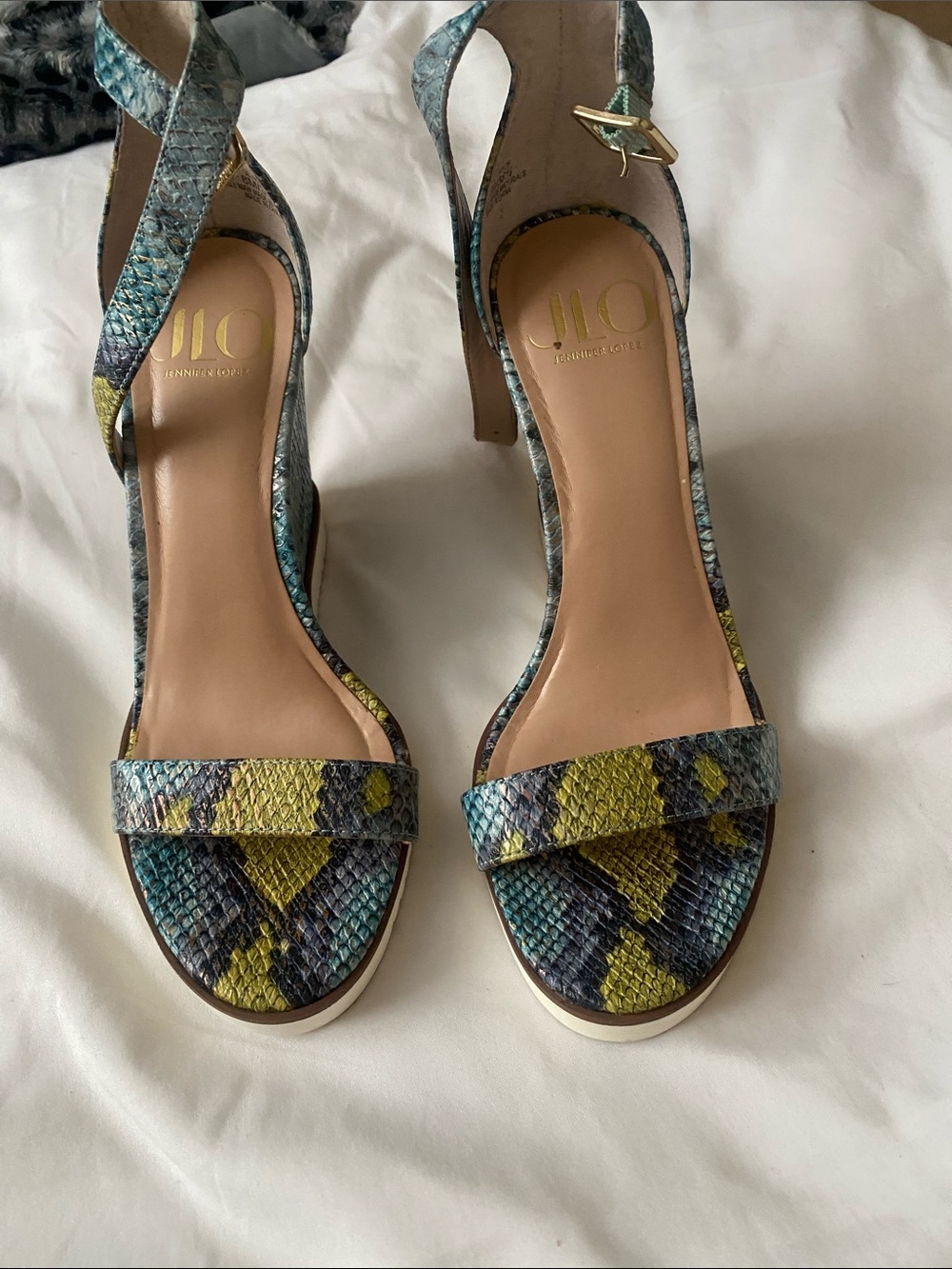 Jennifer Lopez Teal and Yellow Snakeskin Slingback Heels